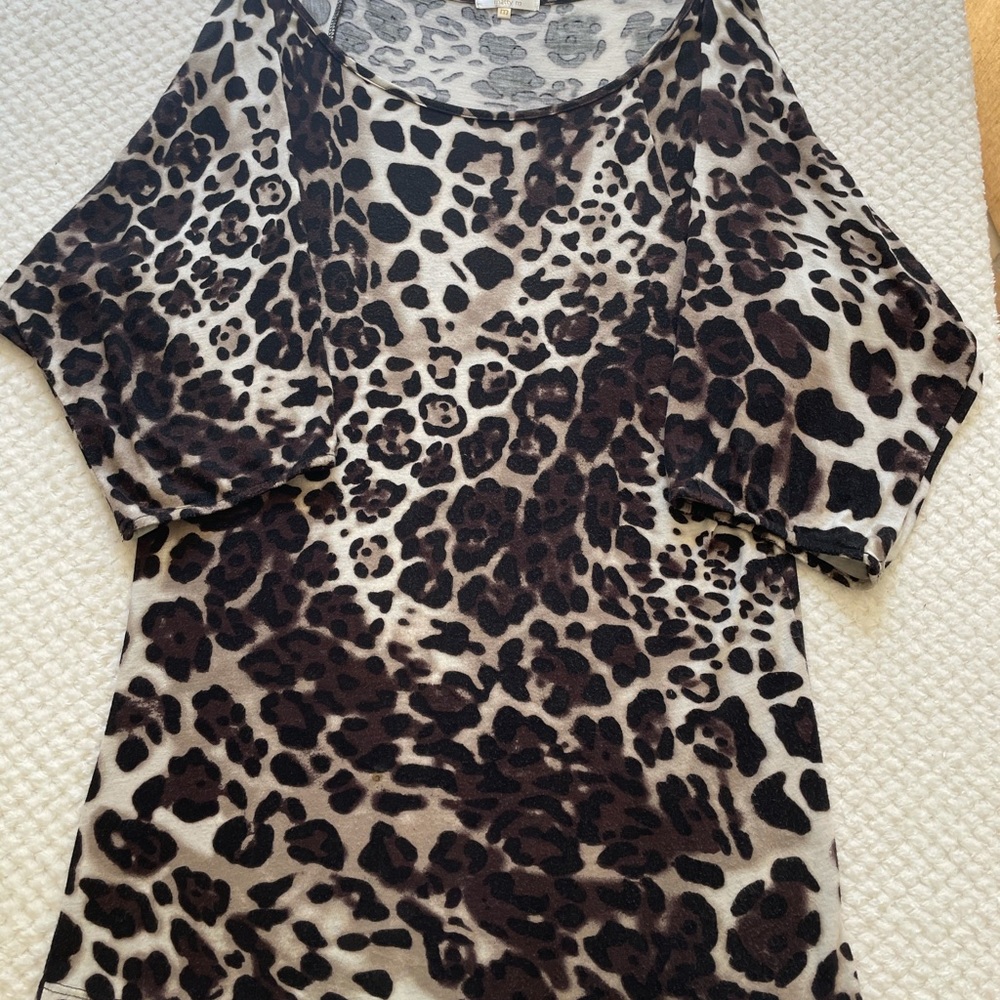 Leopard print, tunic top, size M, Matty M